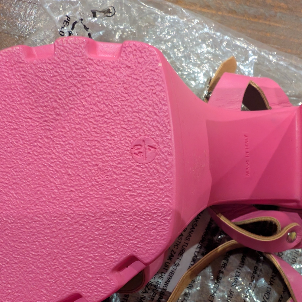 ASOS Pink Platform Sandals - Picture 8 of 8